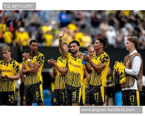 德甲激战：多特蒙德与波尔图战平补时进球点燃全场激情与转会传闻