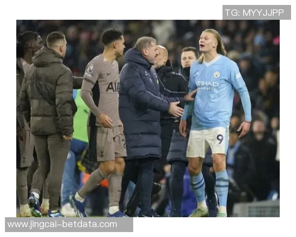 足总杯曼城凭补时进球险胜波尔图引发争议判罚全场沸腾
