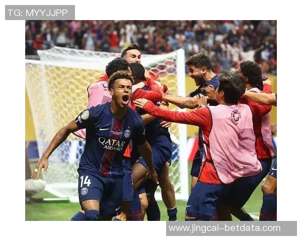 世界杯惊现冷门巴黎圣日耳曼逆转那不勒斯神奇扑救点燃全场激情