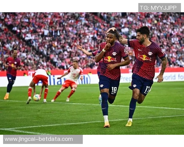 中超精彩对决国米与拜仁激战成平局帽子戏法点燃全场激情